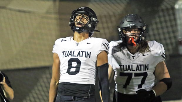 a Tualatin Jesuit football Oregon September 22 2023 Dan Brood 55
